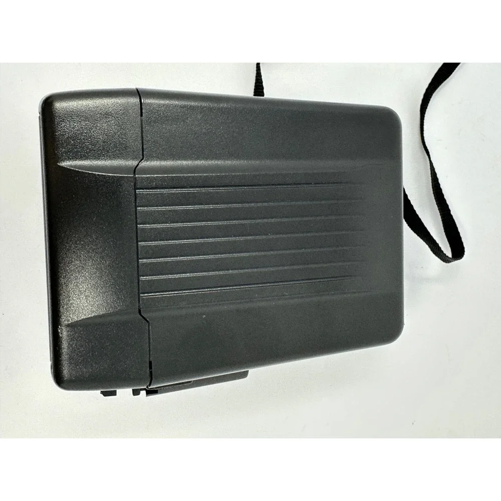 Vintage Polaroid OneStep CloseUp Instant Film Camera Black 600 Series Flash Case